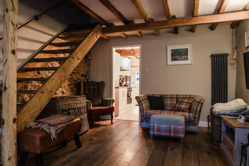 1800 Period Grade 2 Listed Cottage Addingham Esterno foto