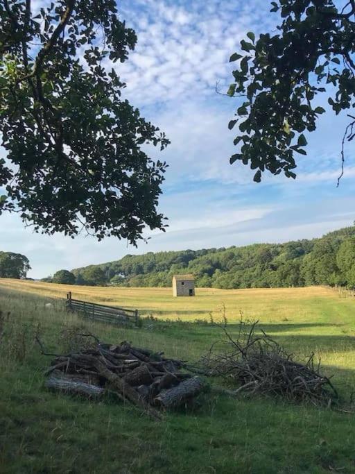 1800 Period Grade 2 Listed Cottage Addingham Esterno foto